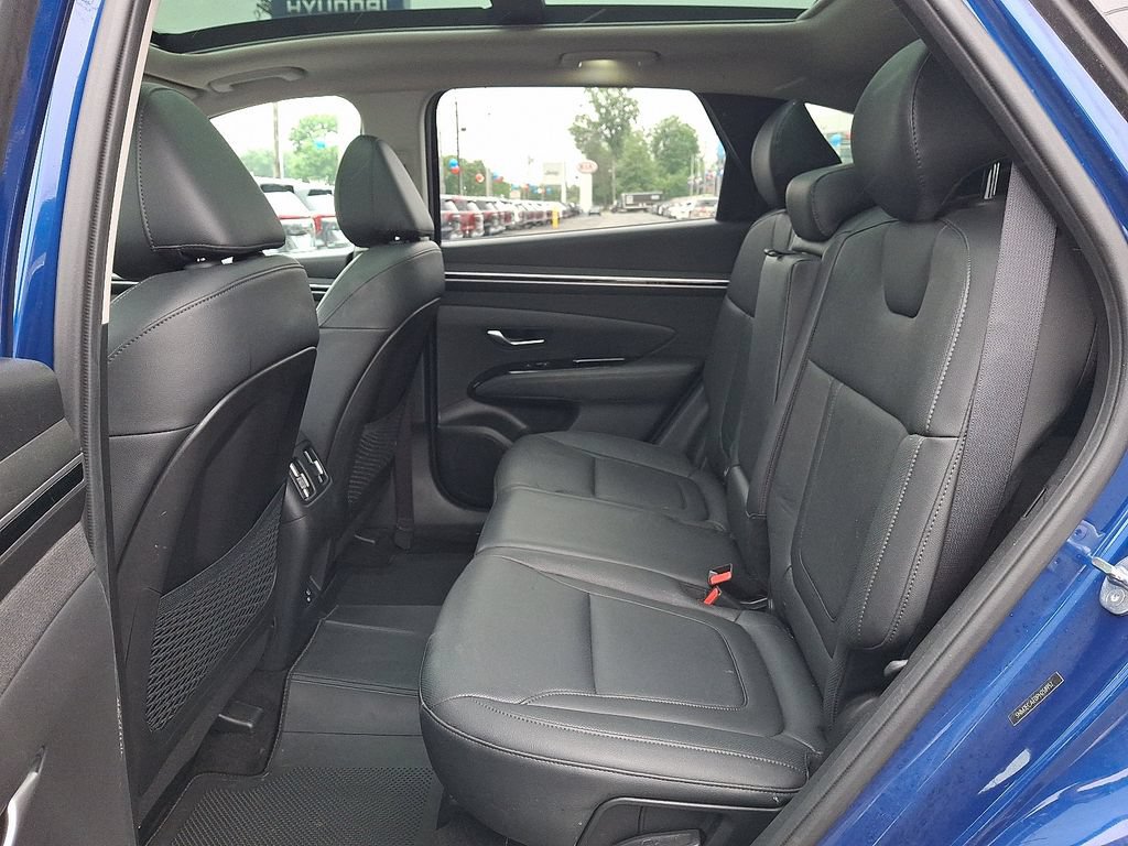 Used 2023 Hyundai Tucson Limited AWD/4WD image 11