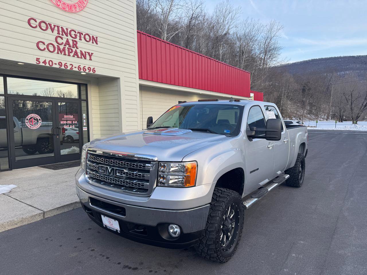 Used 2013 GMC Sierra 2500 SLT w/ Snow Plow Prep Package image 1