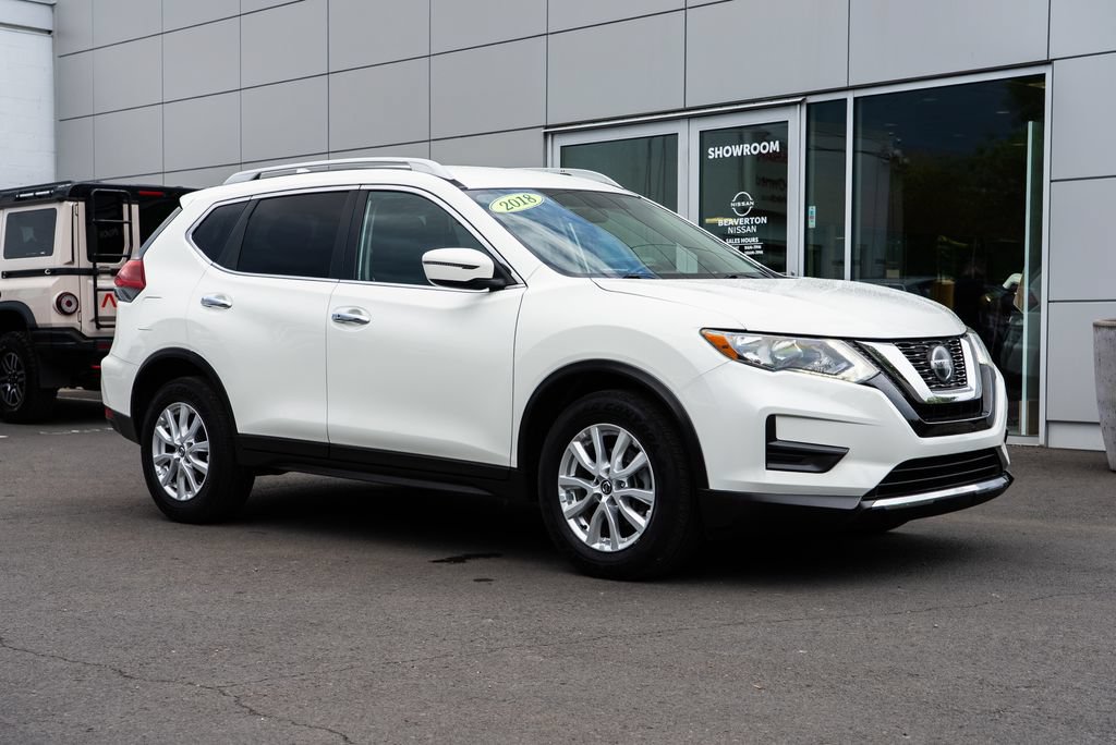 Used 2018 Nissan Rogue SV AWD/4WD image 1