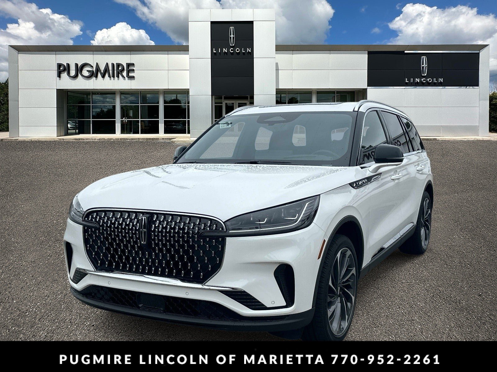 New 2026 Lincoln Aviator Reserve w/ Illumination Package AWD/4WD image 3