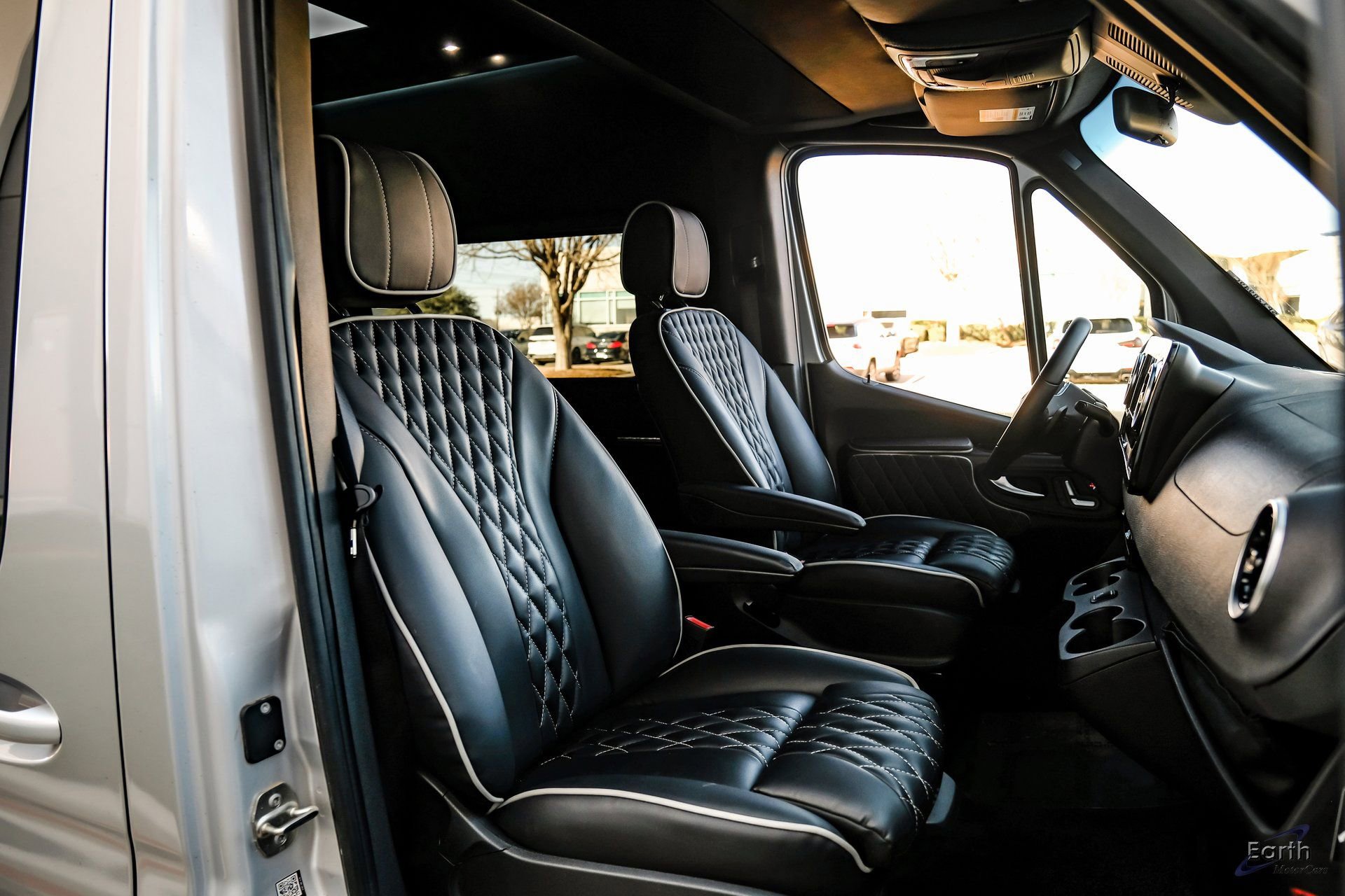 Used 2023 Mercedes-Benz Sprinter 3500 w/ Parking Package image 50