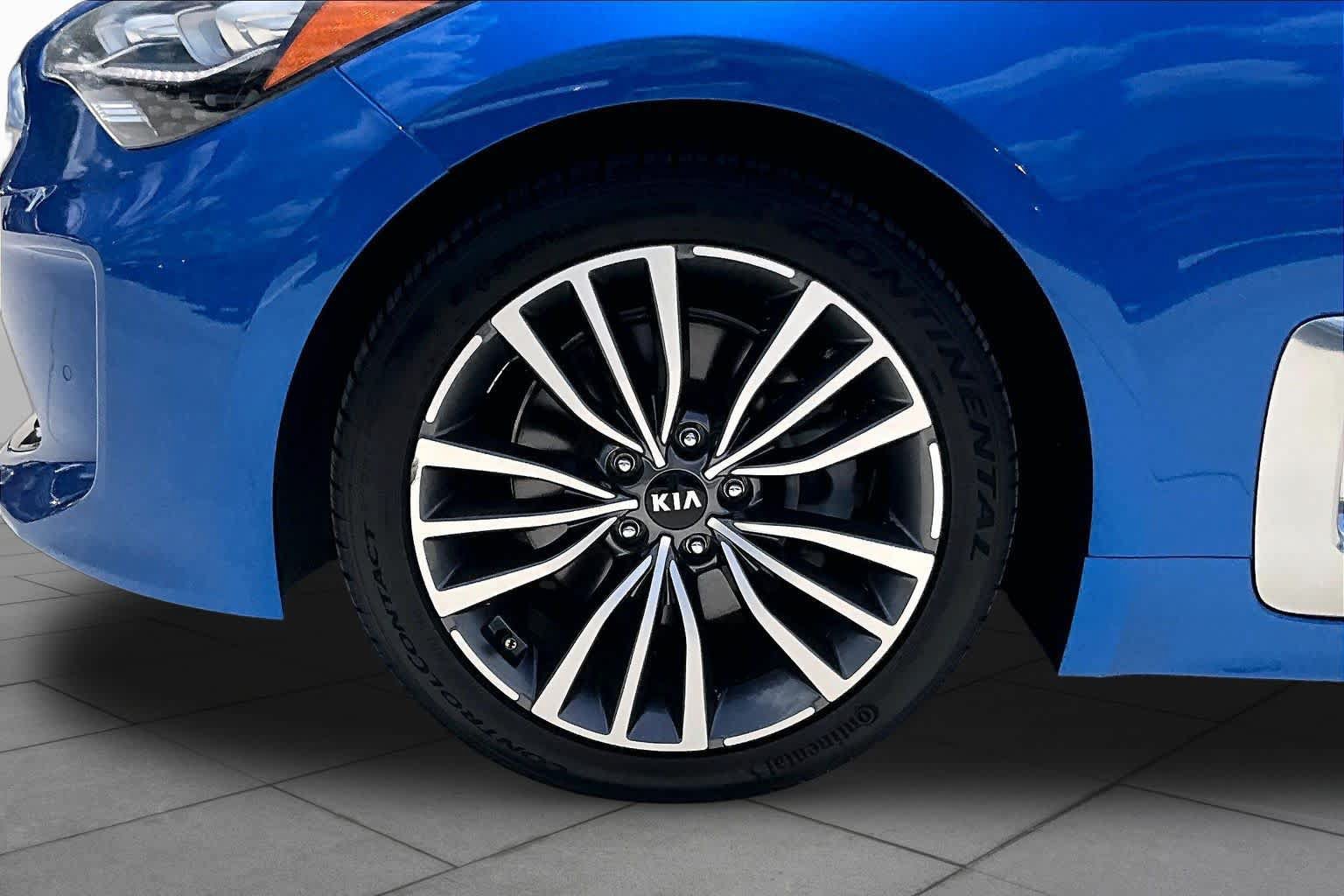 Used 2019 Kia Stinger Premium RWD image 10