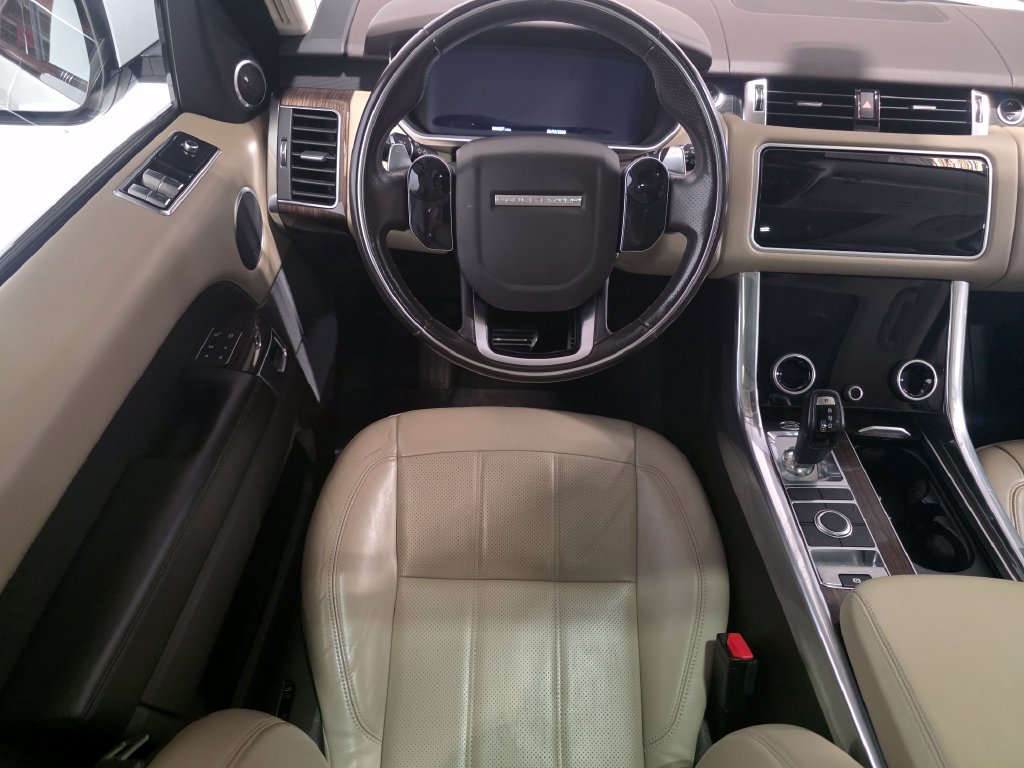 Used 2018 Land Rover Range Rover Sport Supercharged AWD/4WD image 21