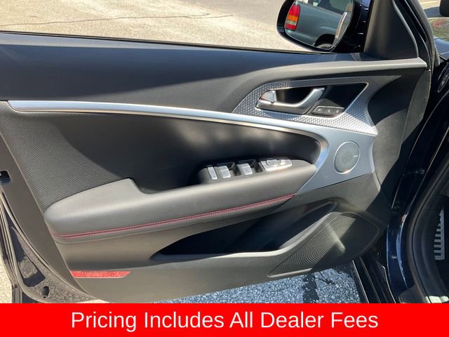 Used 2023 Genesis G70 2.0T w/ Sport Prestige Package RWD image 7