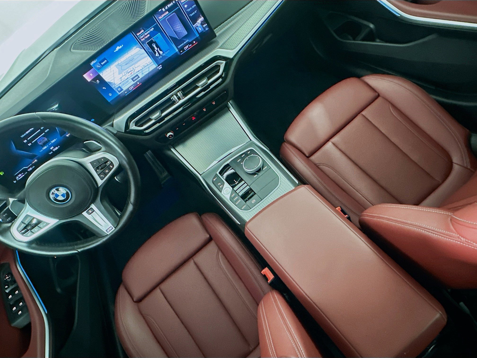 Used 2023 BMW 330e xDrive w/ M Sport Package image 19