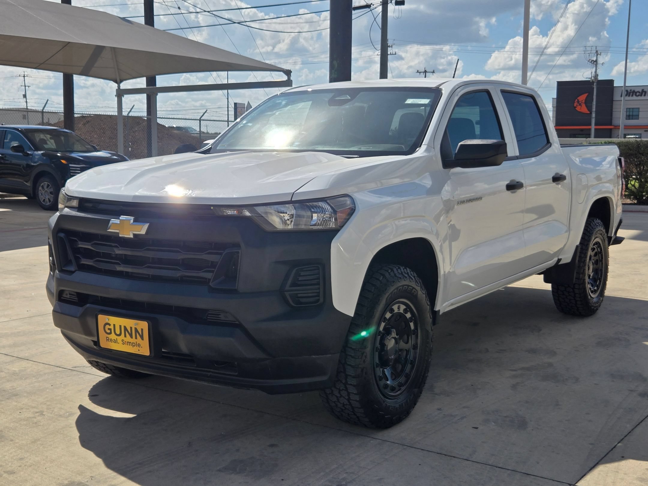 Certified 2025 Chevrolet Colorado W/T w/ Advanced Trailering Package AWD/4WD image 3