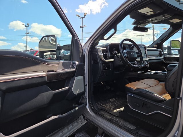 Used 2023 Ford F350 Platinum AWD/4WD image 8