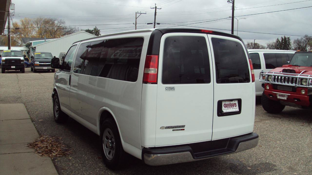 Used 2014 Chevrolet Express 1500 LT w/ LT Preferred Equipment Group AWD/4WD image 5