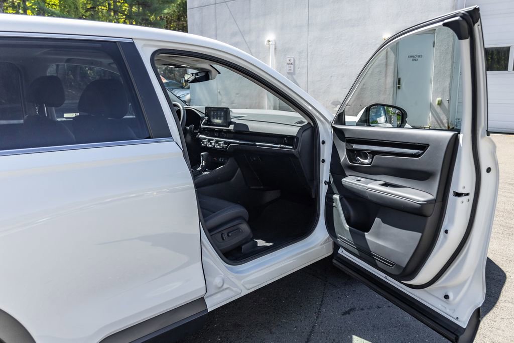 Used 2023 Honda CR-V EX-L image 16