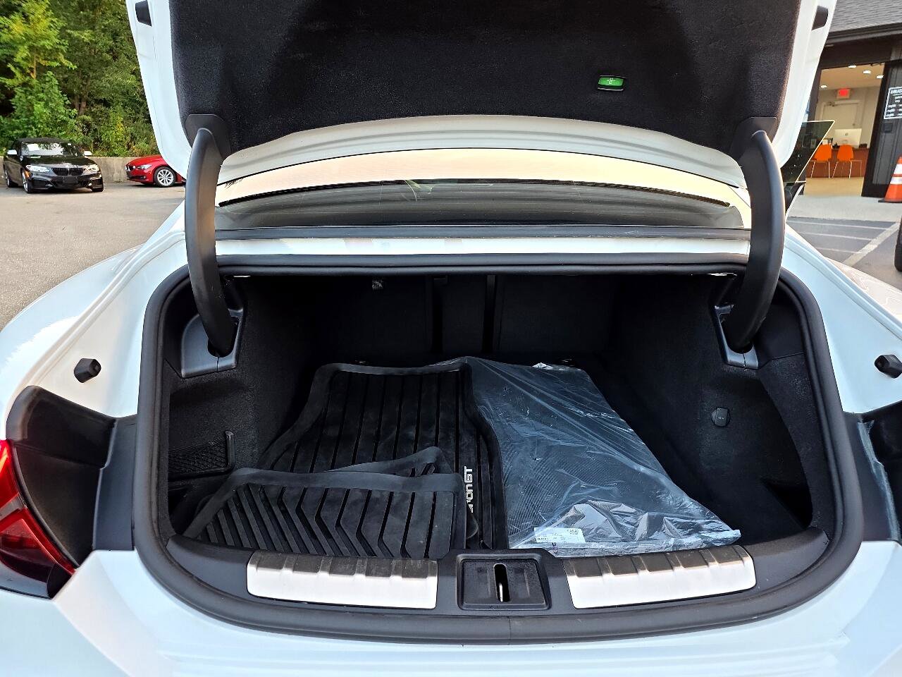 Used 2022 Audi e-tron GT Premium Plus w/ Performance Package image 98