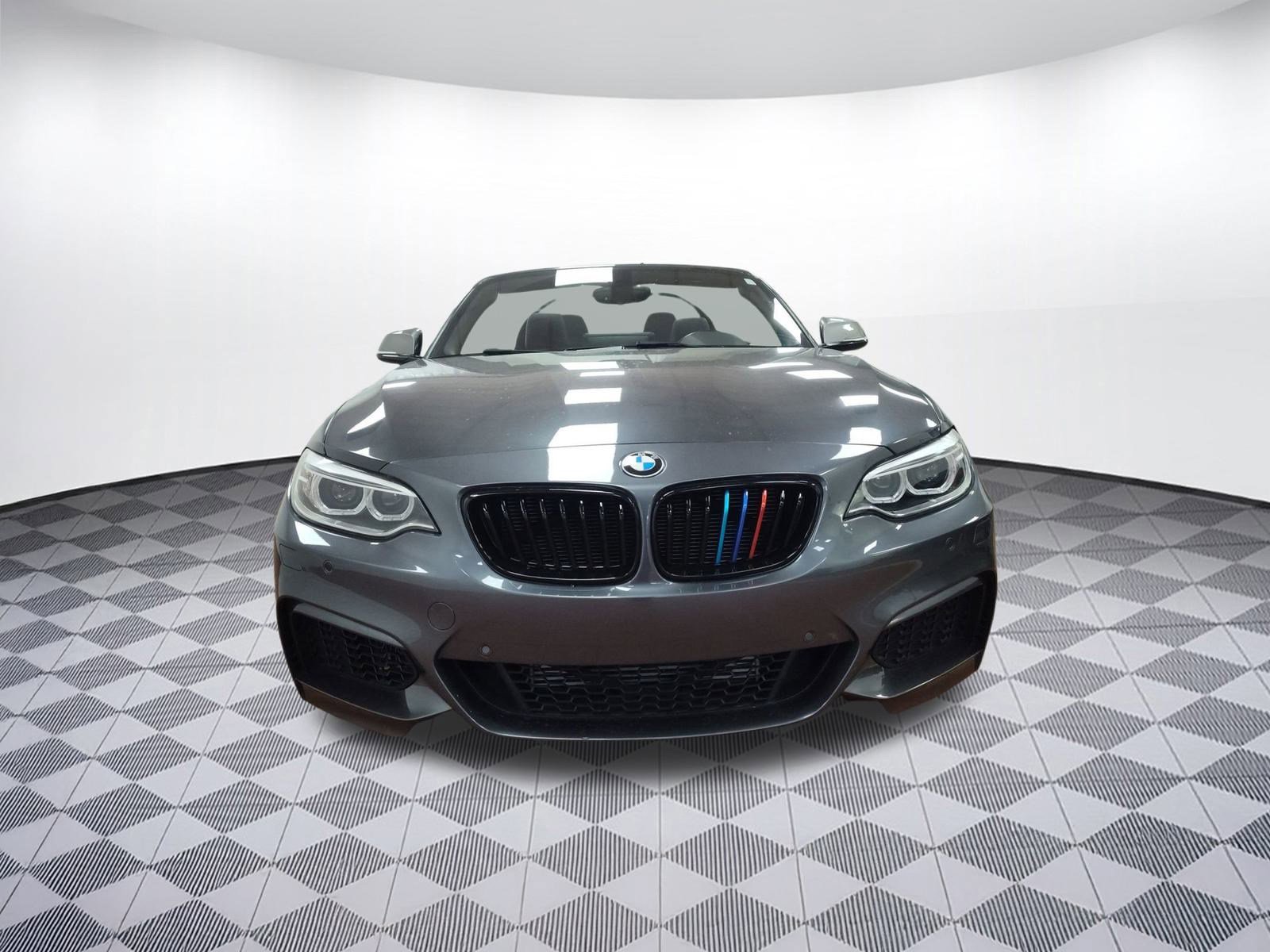 Used 2016 BMW M235i xDrive Convertible image 5