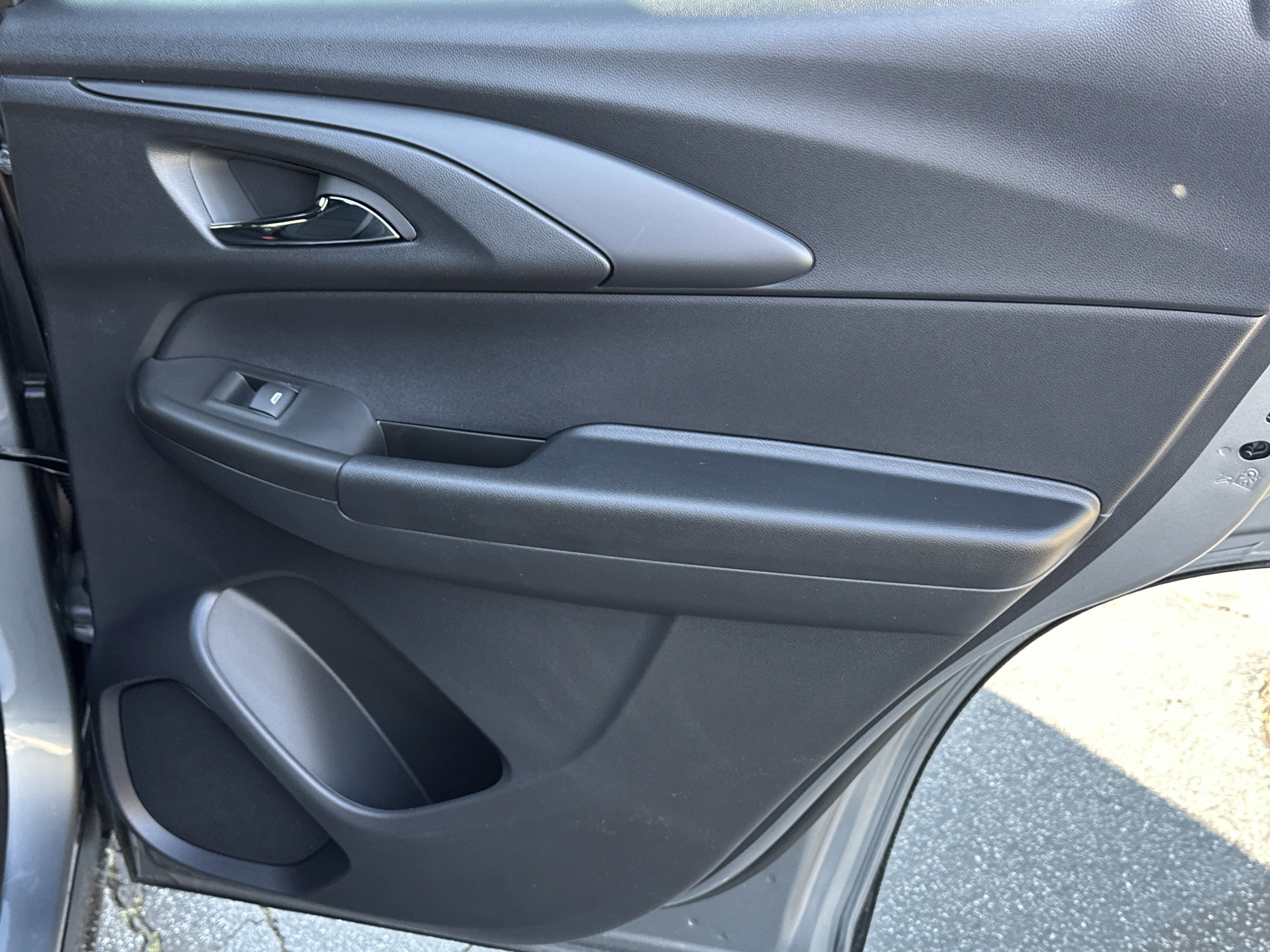 New 2026 Chevrolet TrailBlazer RS w/ Convenience Package FWD image 18