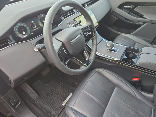Used 2025 Land Rover Range Rover Evoque S image 16