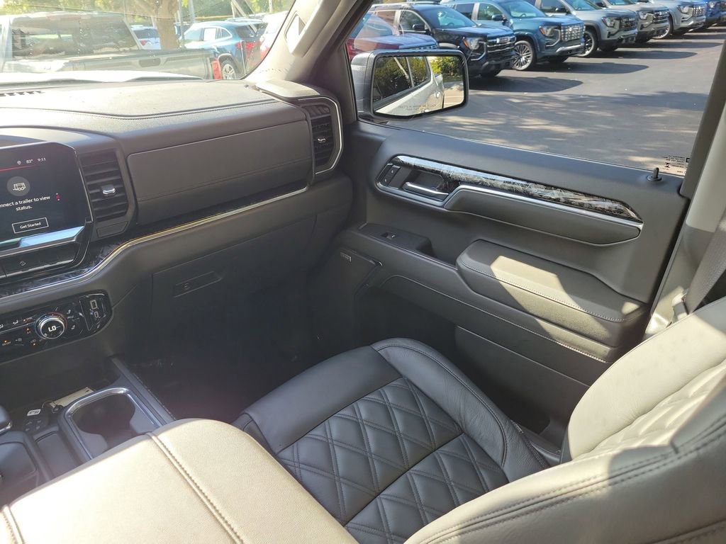 Used 2024 GMC Sierra 1500 Elevation w/ Preferred Package AWD/4WD image 21