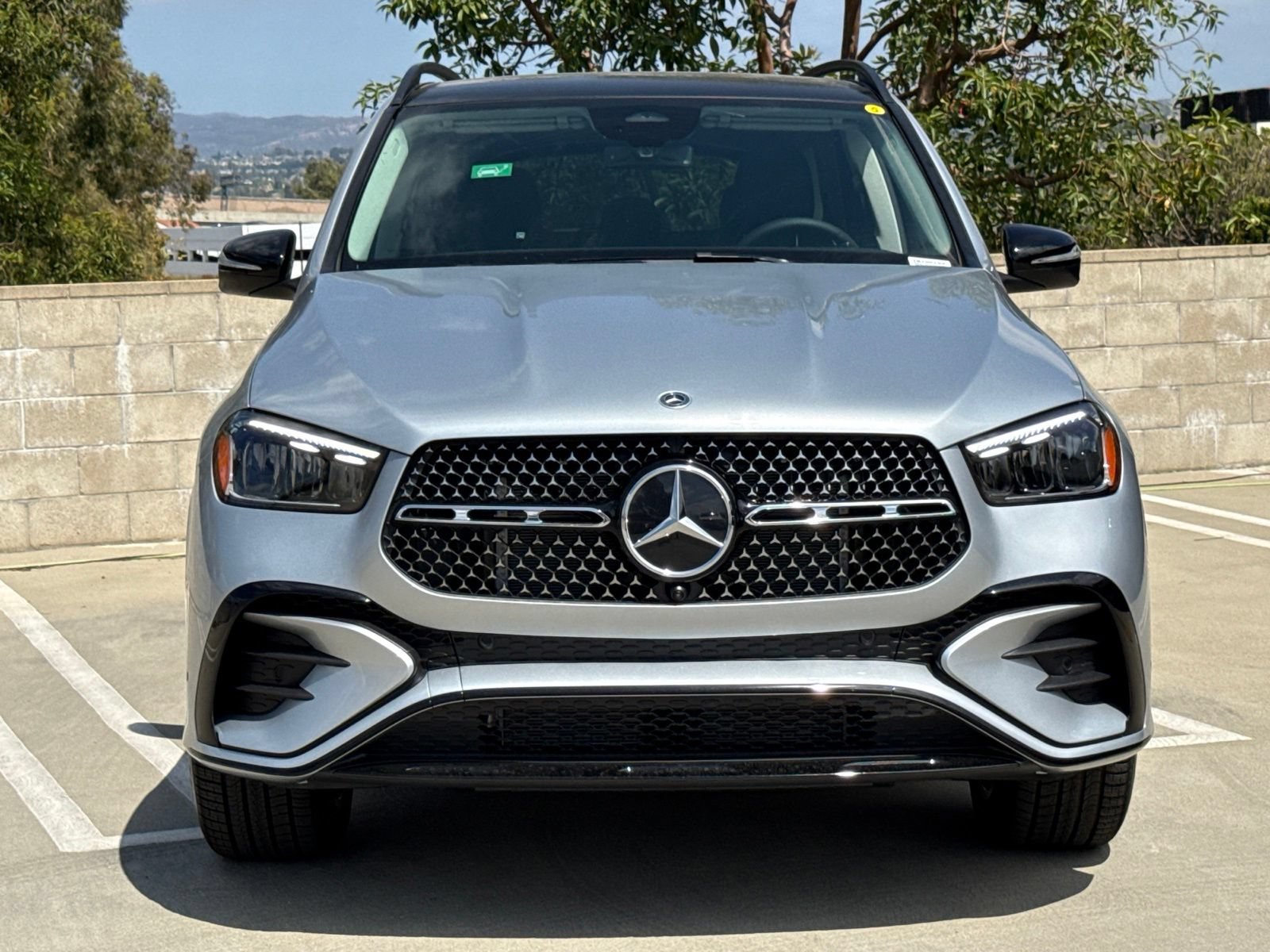 New 2026 Mercedes-Benz GLE 450e 4MATIC image 4