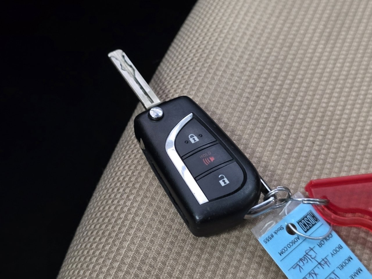 Certified 2023 Toyota RAV4 LE AWD/4WD image 34