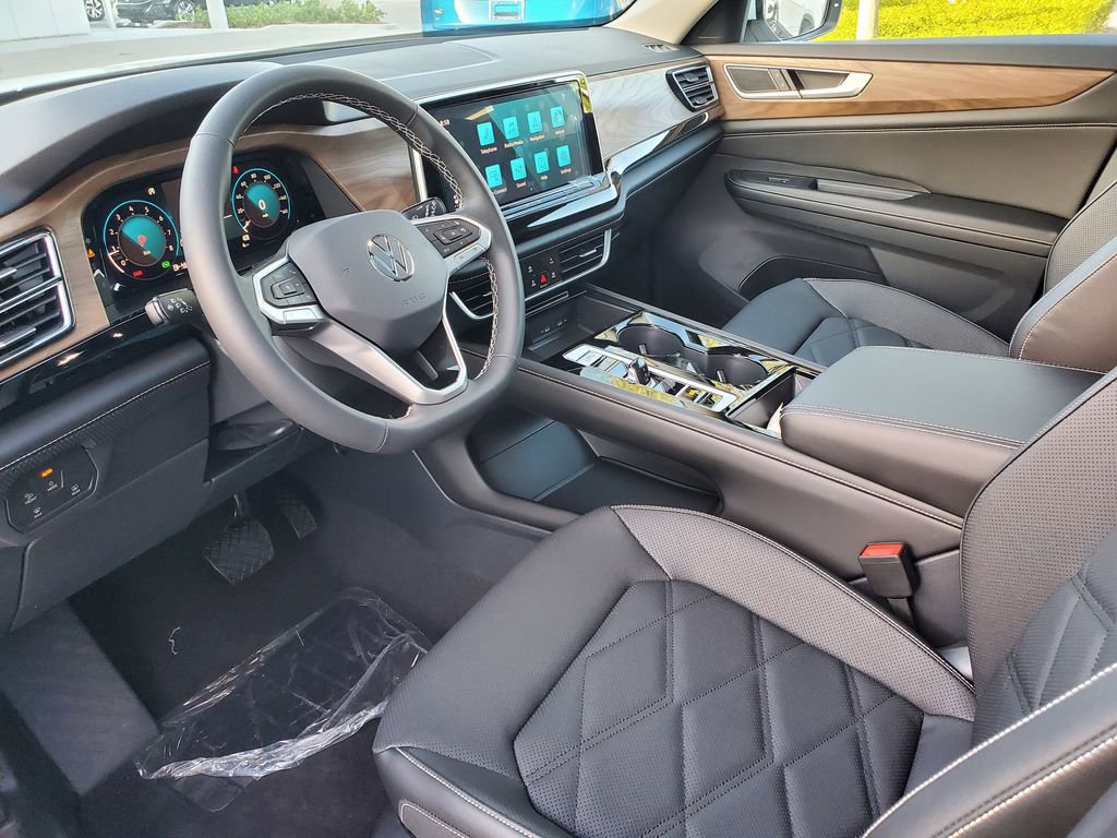 New 2026 Volkswagen Atlas SE FWD image 7