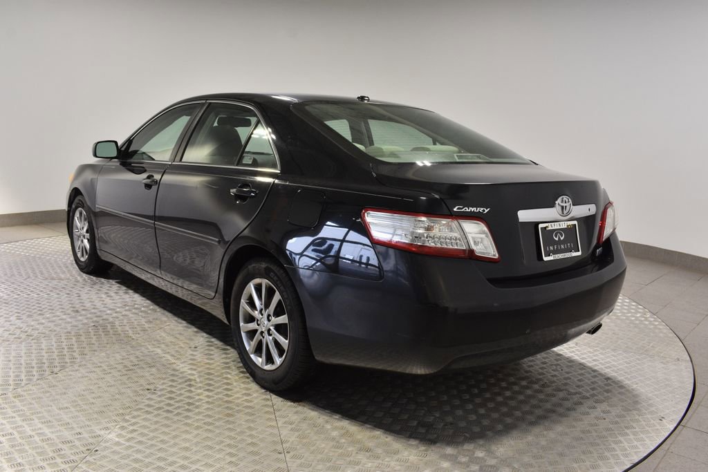 Used 2010 Toyota Camry Hybrid image 5