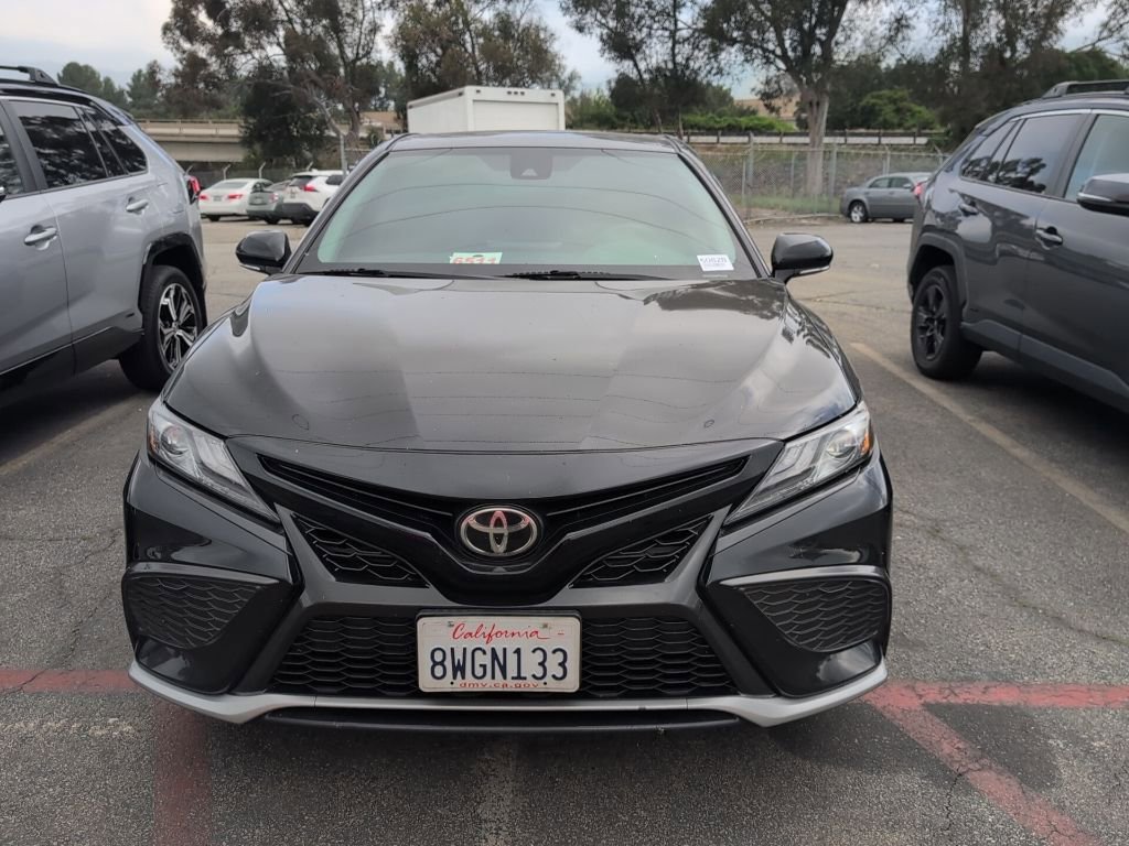 Used 2021 Toyota Camry XSE image 2