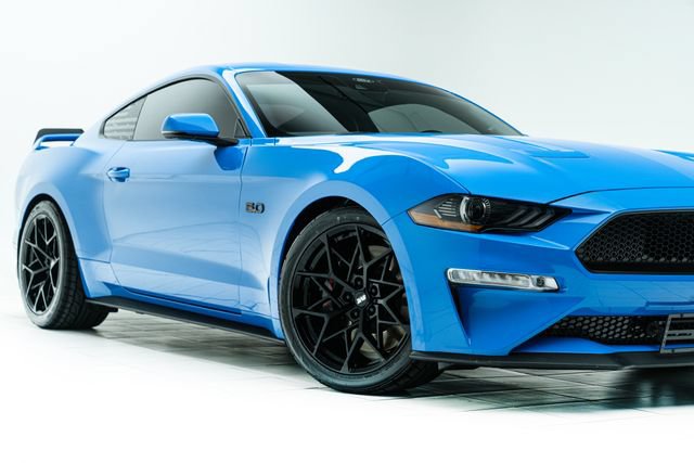 Used 2022 Ford Mustang GT Premium w/ GT Performance Package RWD image 3