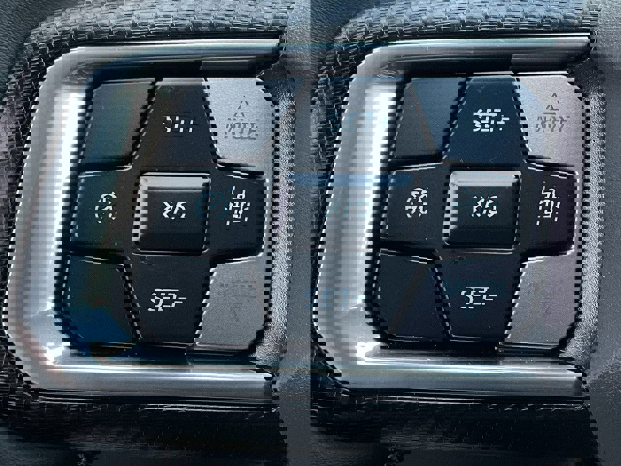 Used 2025 Ford Mustang Coupe image 20