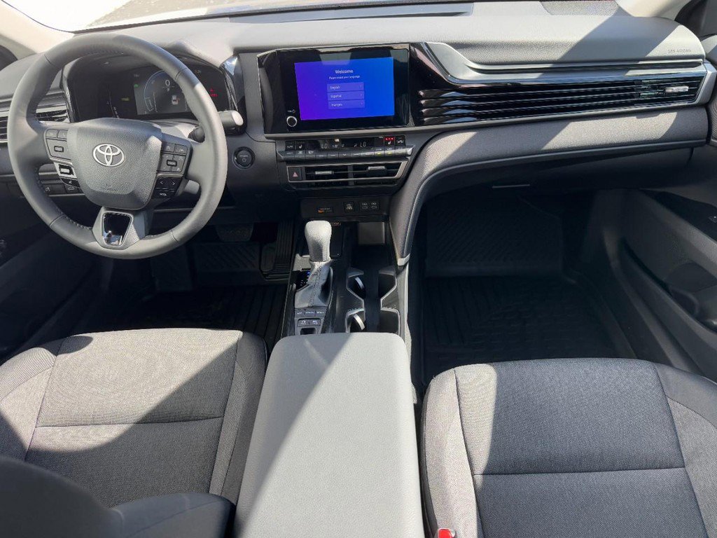 New 2026 Toyota Camry Hybrid image 6