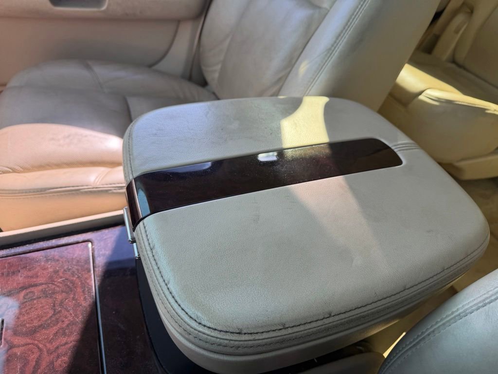 Used 2007 Cadillac Escalade AWD w/ Information Package image 26