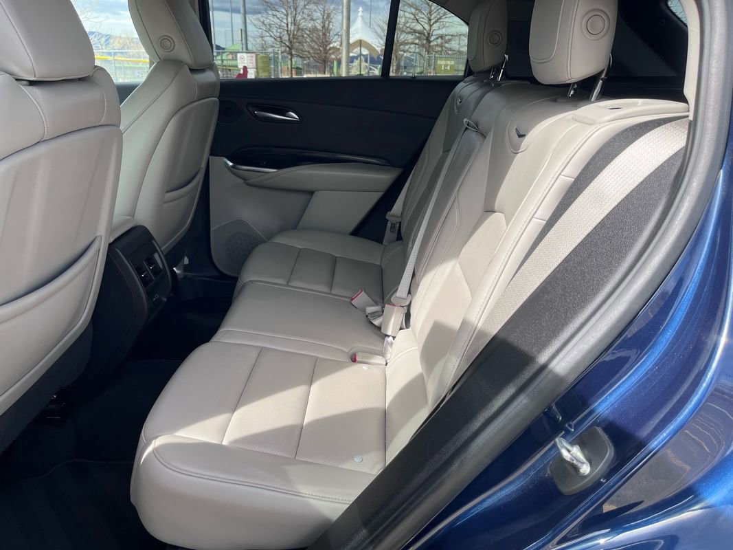 Used 2019 Cadillac XT4 Premium Luxury image 23