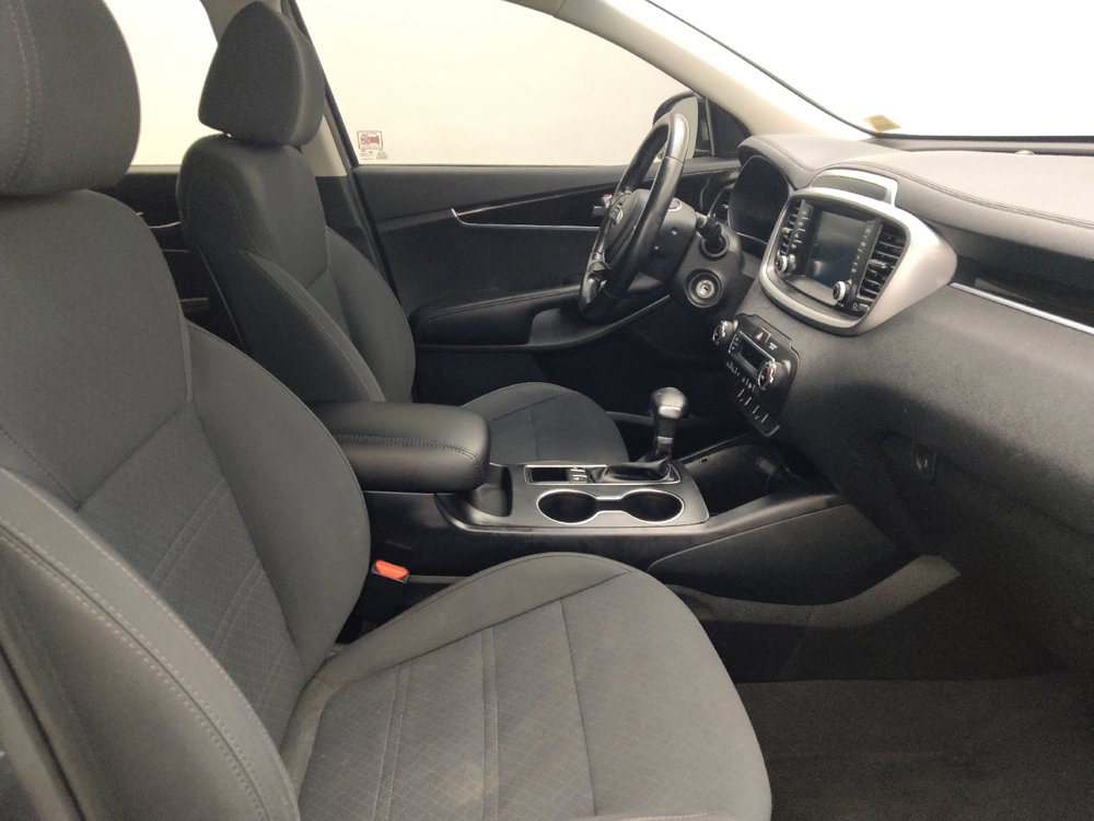 Used 2019 Kia Sorento S FWD image 21