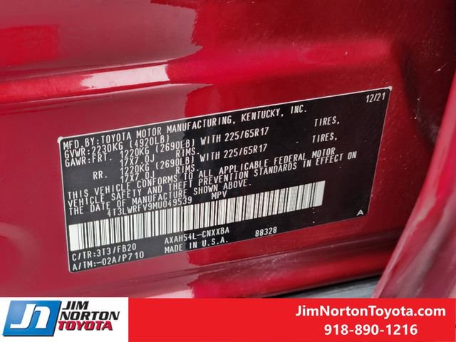 Used 2021 Toyota RAV4 LE image 34