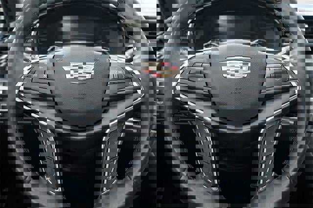 Used 2024 Cadillac XT5 Luxury image 25