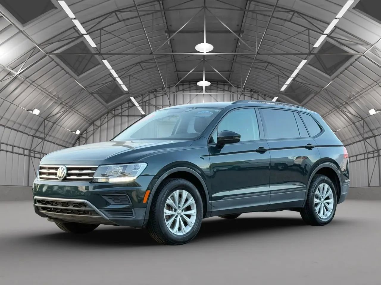 Used 2018 Volkswagen Tiguan S w/ 3rd Row Seat Package image 3