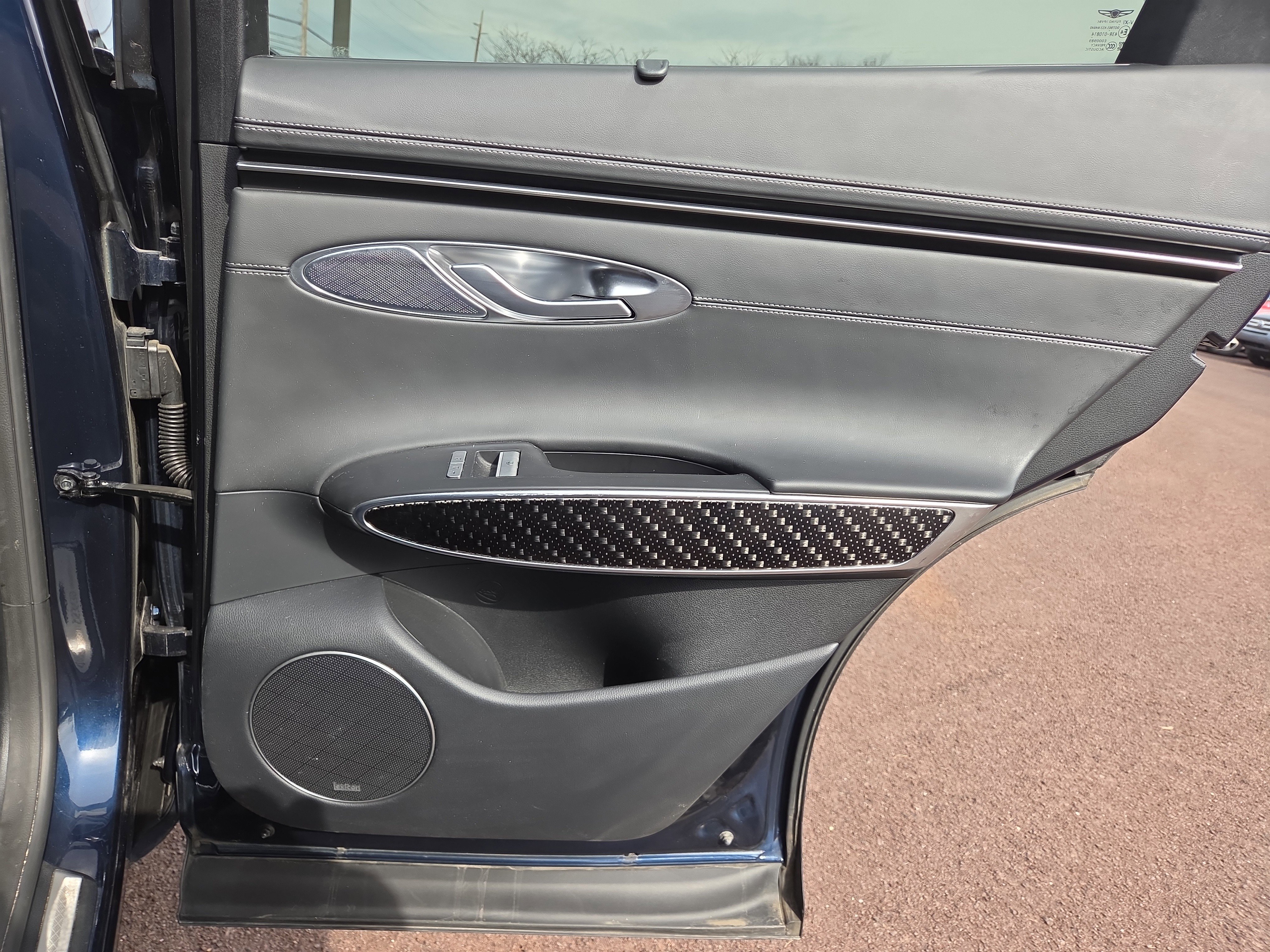 Used 2022 Genesis GV70 3.5T Sport w/ Sport Prestige Package image 19