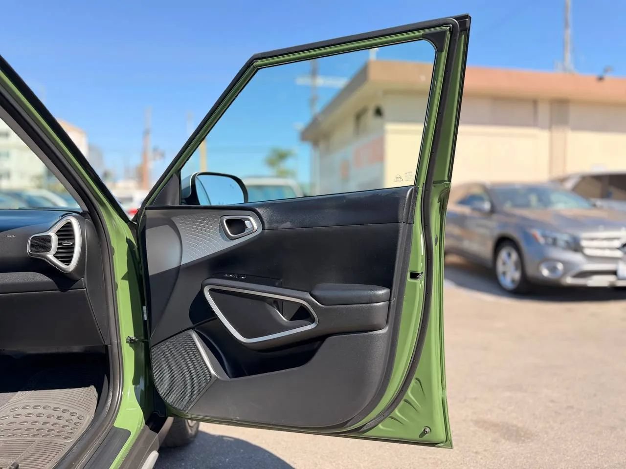 Used 2021 Kia Soul X-Line FWD image 33