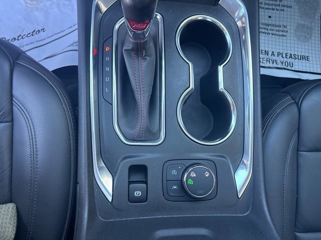 Used 2022 Chevrolet Traverse RS image 18