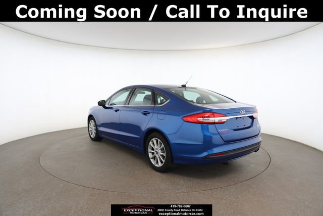 Used 2017 Ford Fusion SE image 12