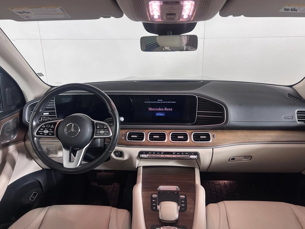 Used 2021 Mercedes-Benz GLS 450 4MATIC image 24