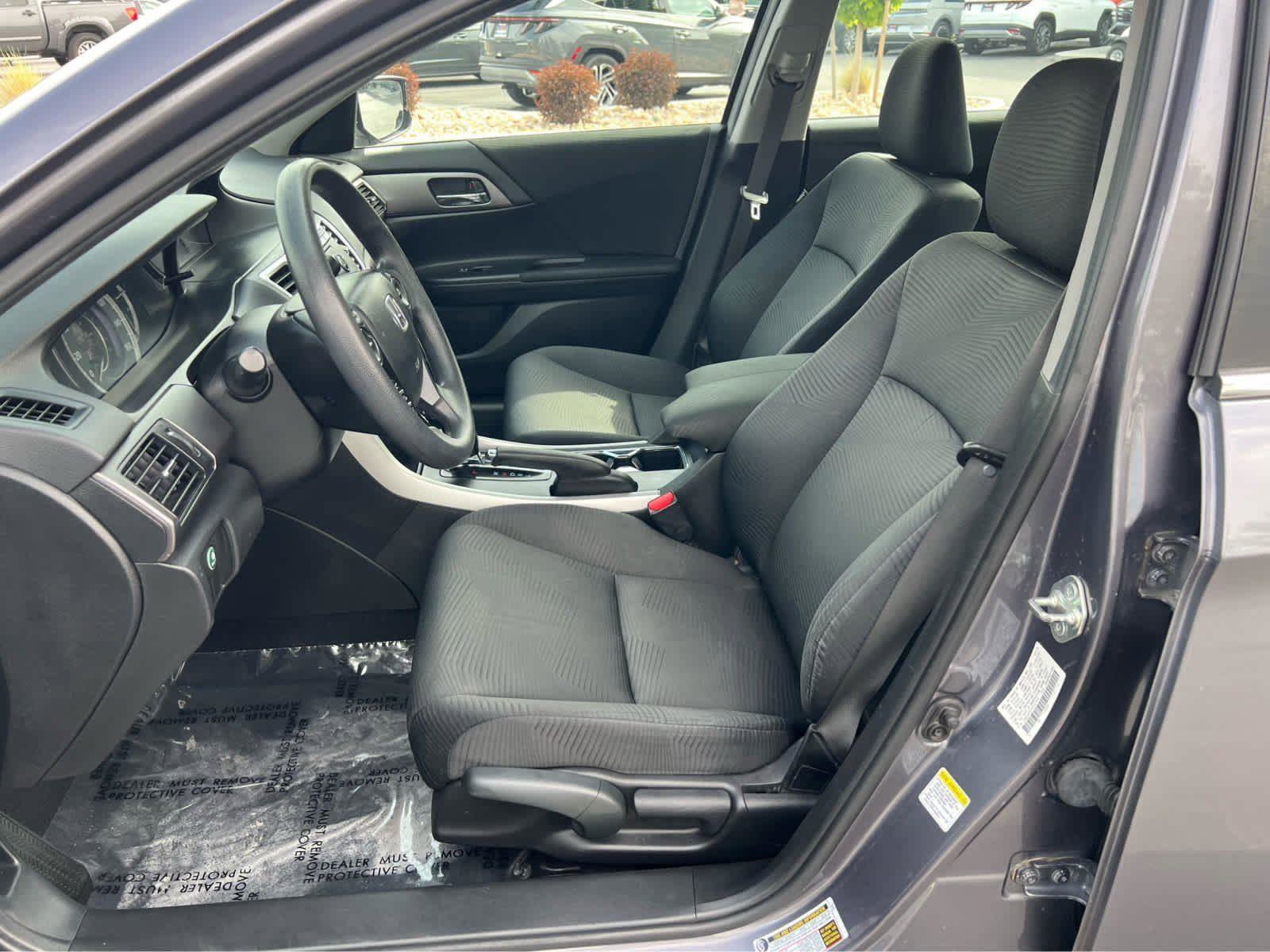 Used 2015 Honda Accord LX image 27