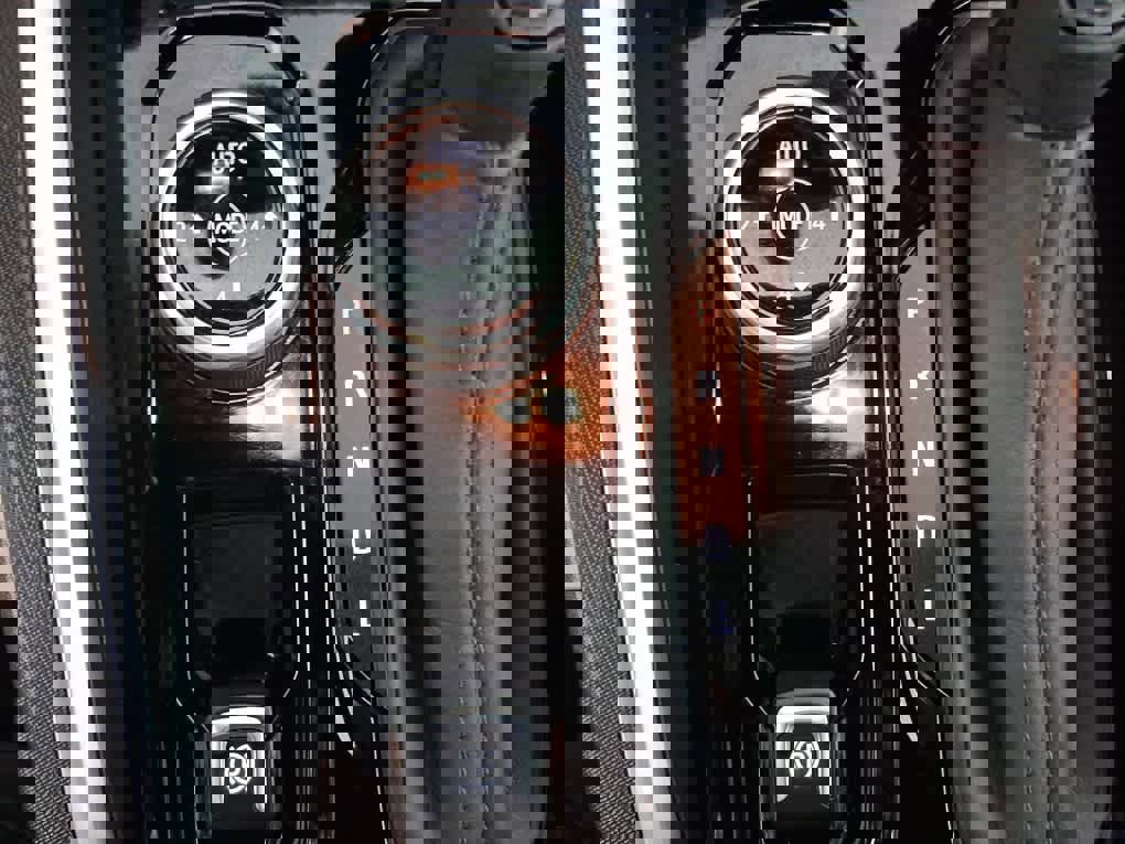 Used 2023 Chevrolet Colorado Trail Boss w/ Safety Package image 42