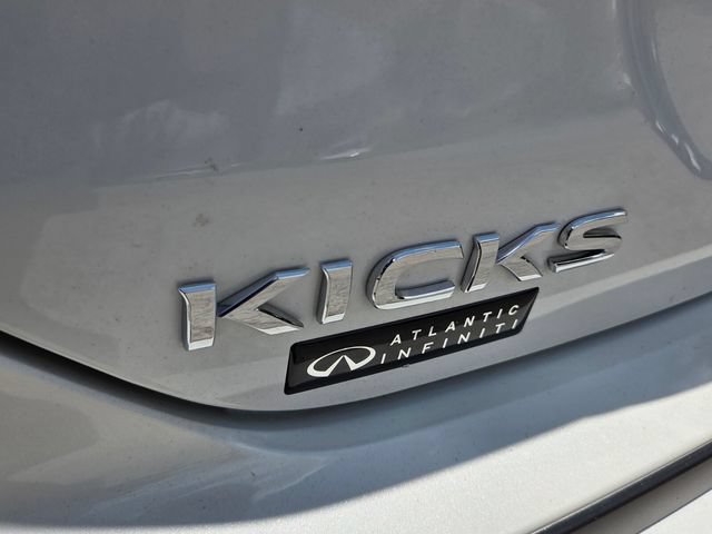 Used 2024 Nissan Kicks SV FWD image 15