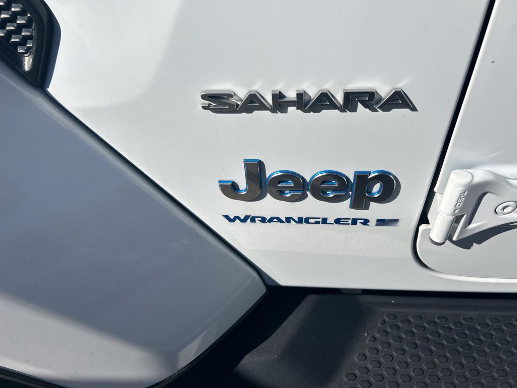 Used 2023 Jeep Wrangler Unlimited Sahara w/ Cold Weather Group AWD/4WD image 4