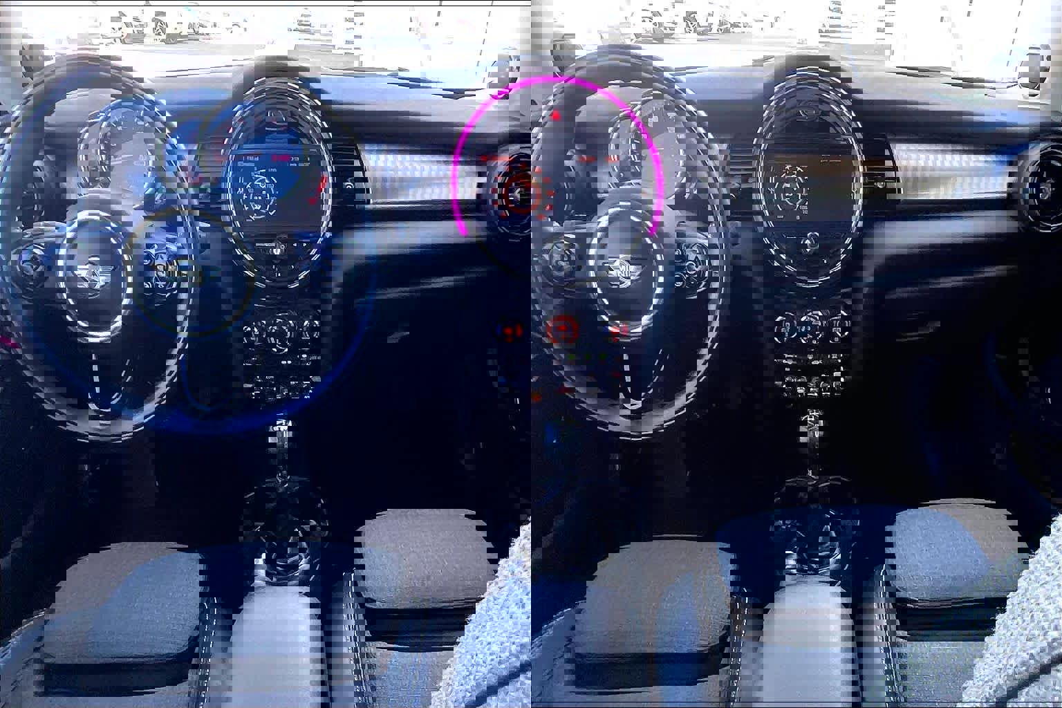 Used 2018 MINI Cooper S image 15