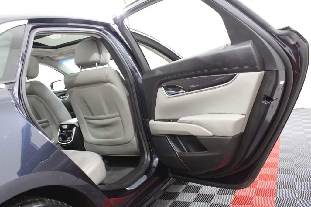Used 2013 Cadillac XTS Luxury w/ Driver Awareness Package image 20