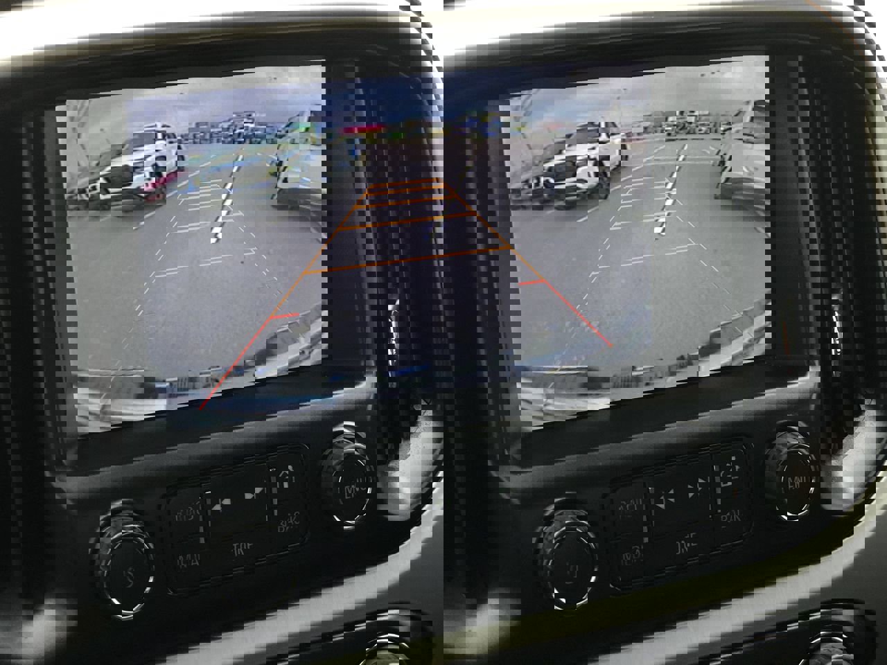 Used 2015 GMC Canyon SLE w/ SLE Convenience Package image 20