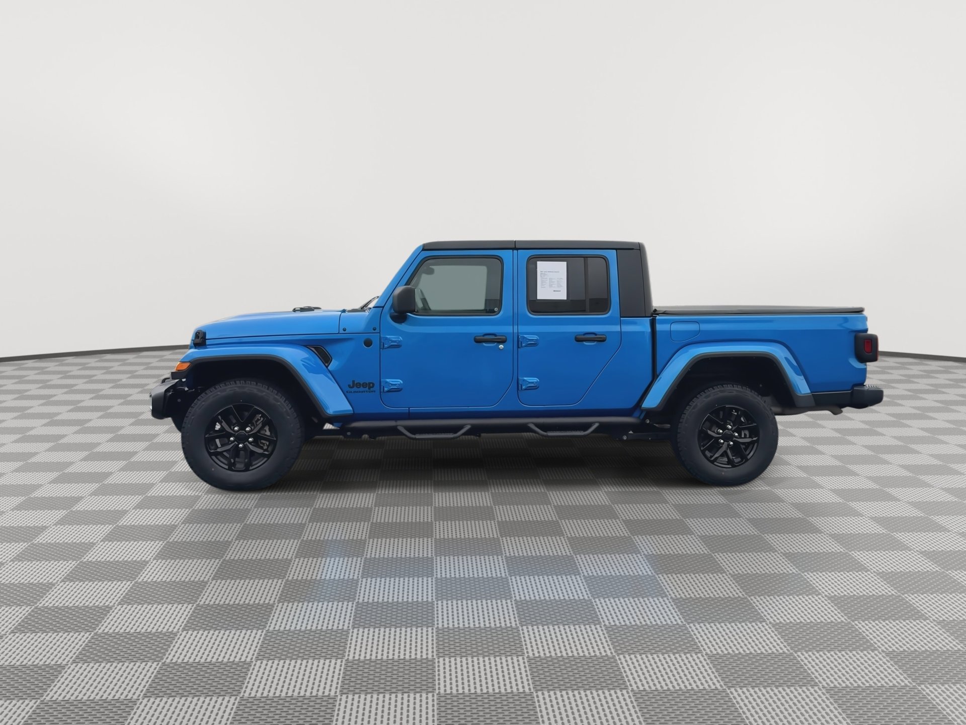 Used 2021 Jeep Gladiator Sport image 4