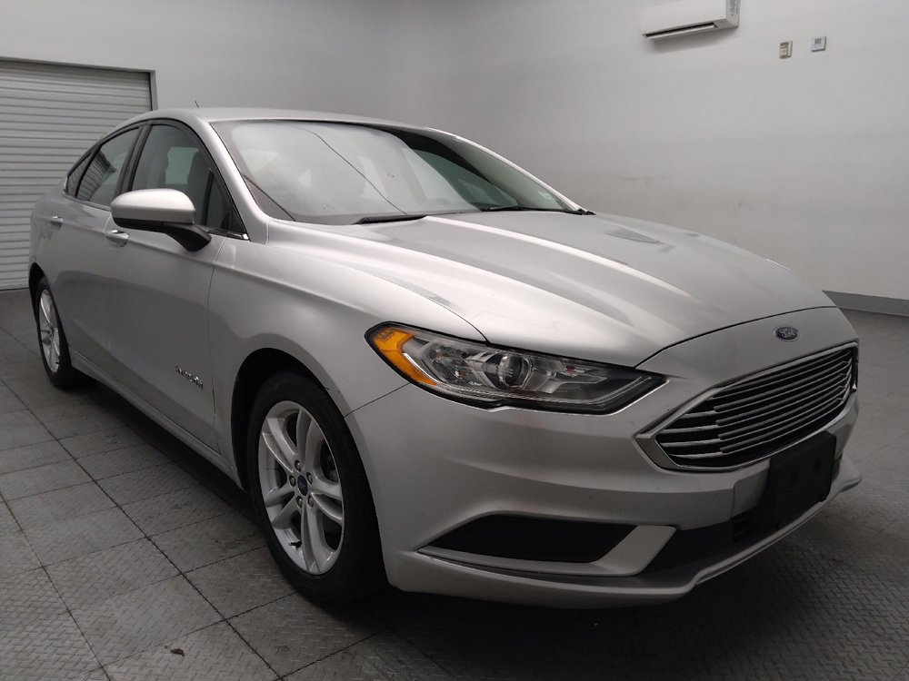 Used 2018 Ford Fusion S FWD image 13