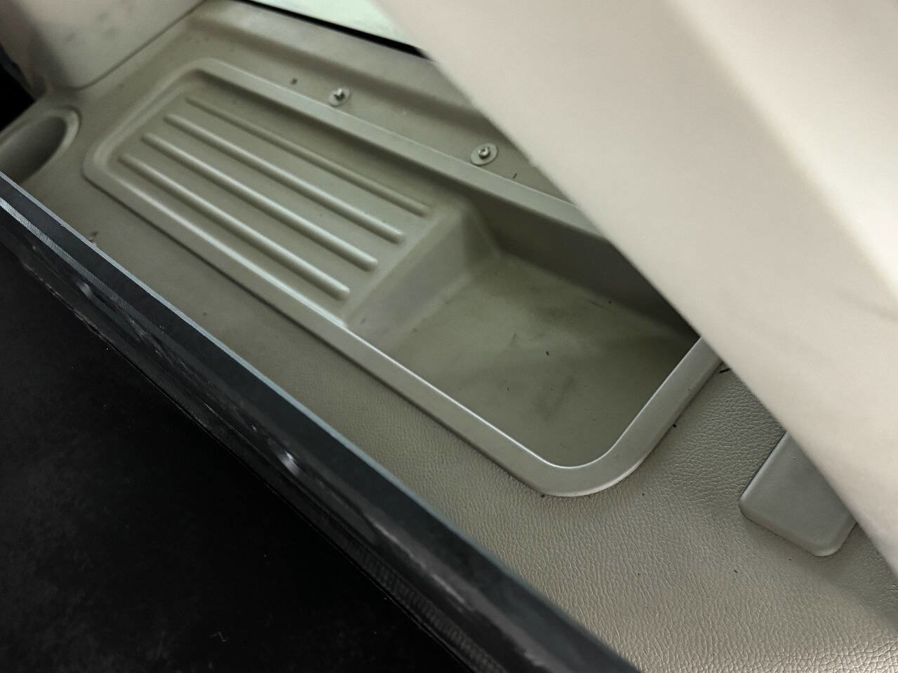 Used 2014 Ford Expedition XL RWD image 51