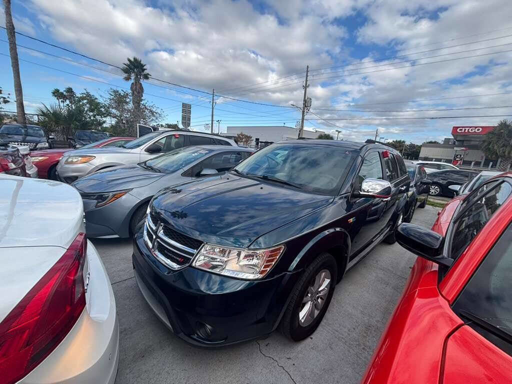 Used 2015 Dodge Journey SXT w/ Flexible Seating Group FWD image 15