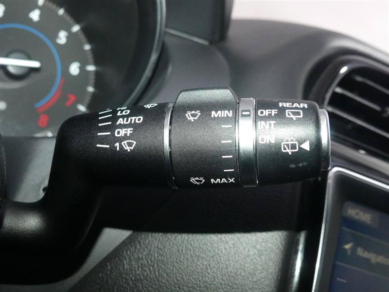 Used 2019 Jaguar F-PACE Premium AWD/4WD image 36