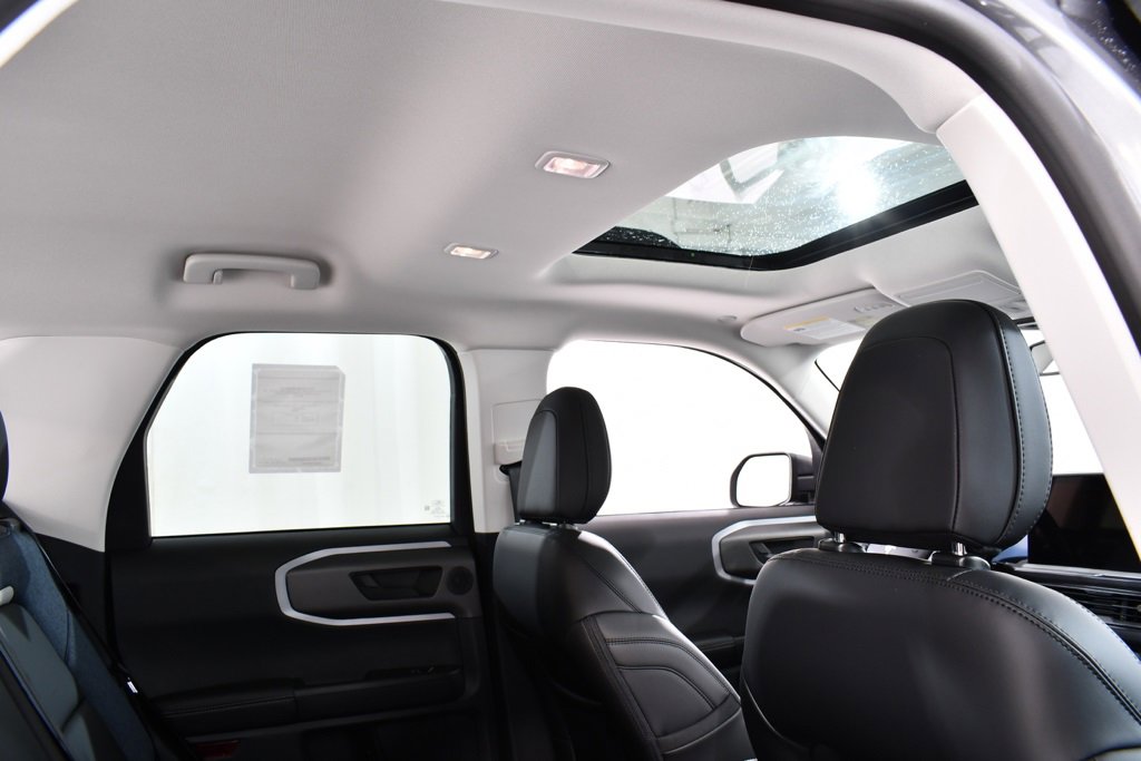 New 2025 Ford Bronco Sport Outer Banks w/ Outer Banks Tech Package+ image 18